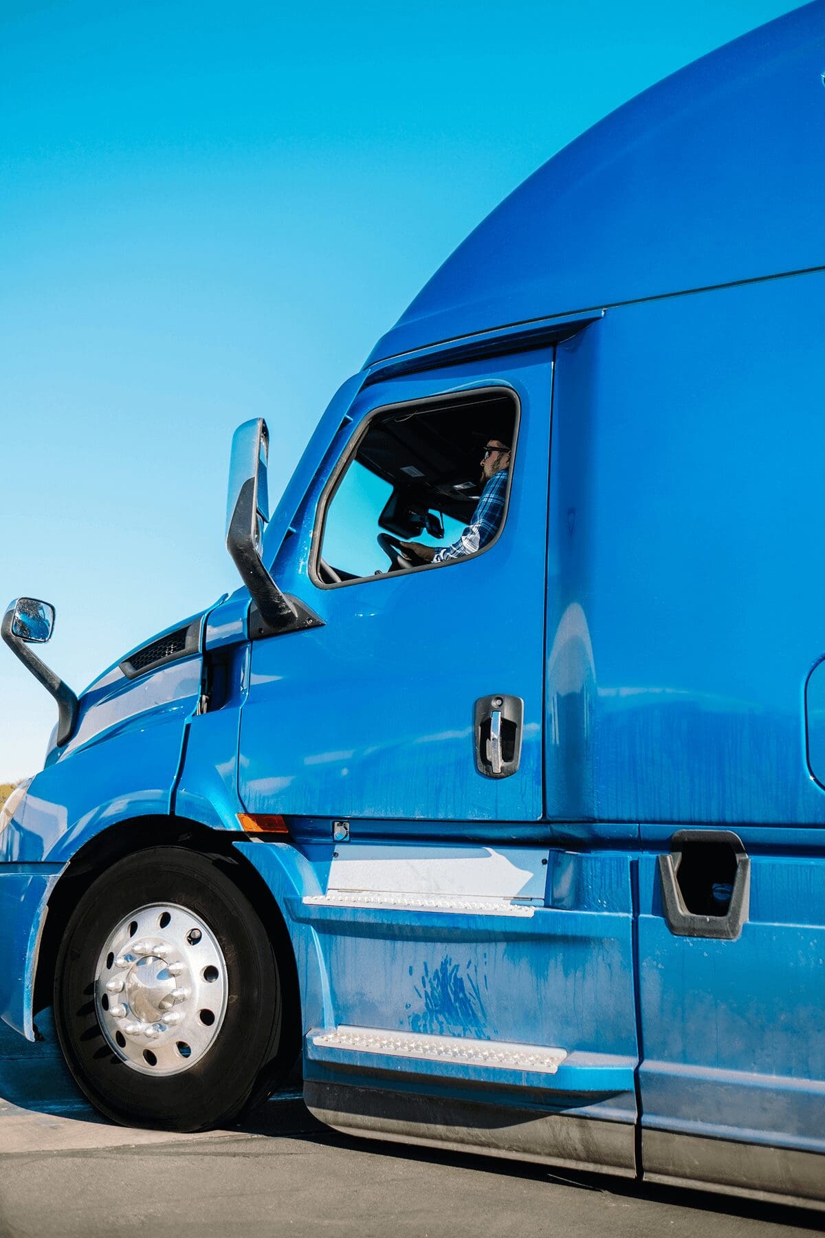 truck.2 (1) truck.2 (1)